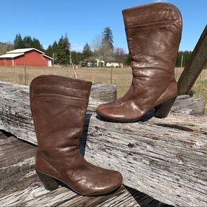 Camper Brown Leather Heeled Boots mid calf